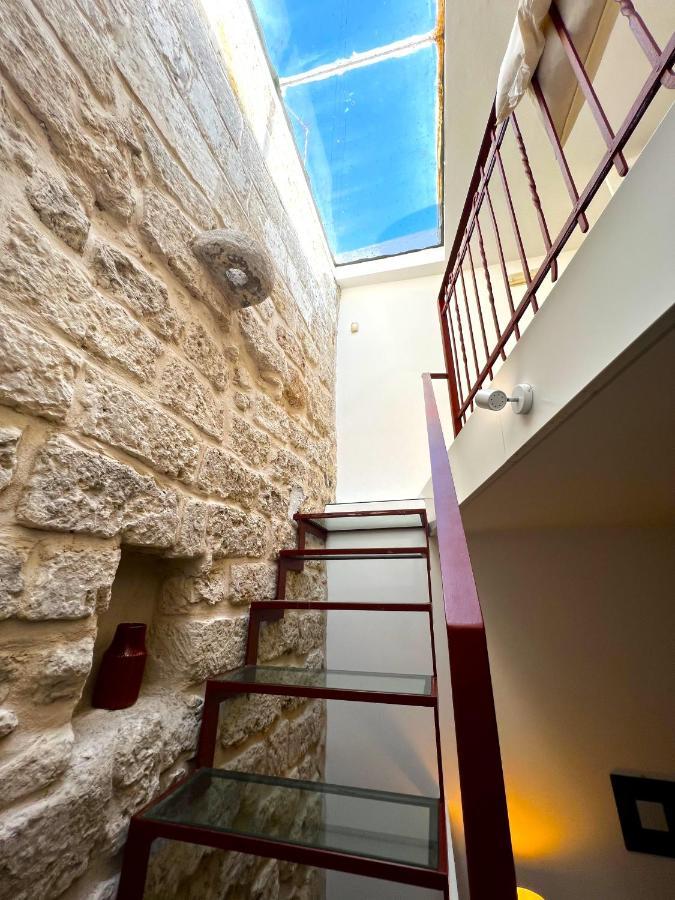 Appartamento Palazzo Barone,nel cuore del Borgo Antico. Bari Esterno foto