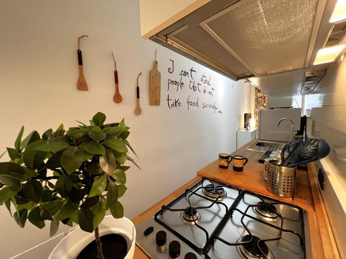 Appartamento Palazzo Barone,nel cuore del Borgo Antico. Bari Esterno foto