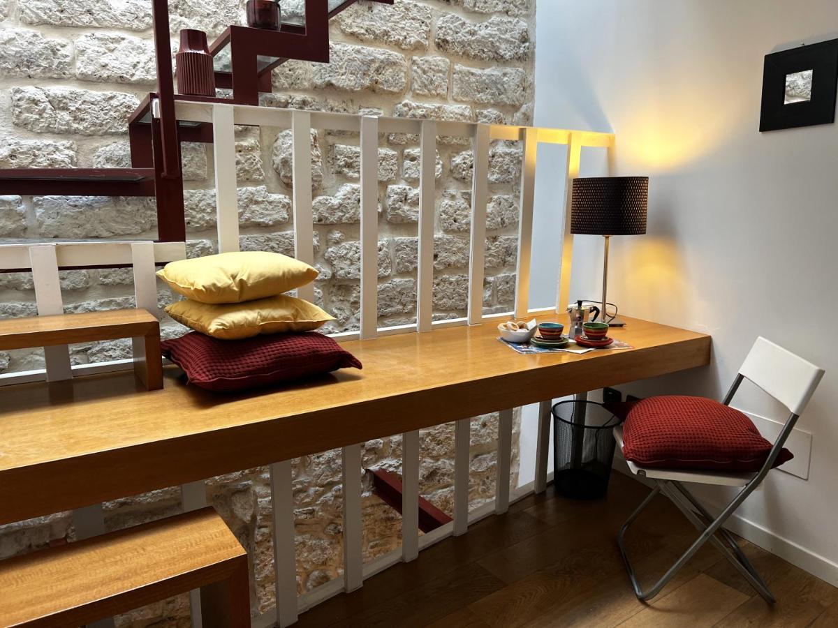 Appartamento Palazzo Barone,nel cuore del Borgo Antico. Bari Esterno foto